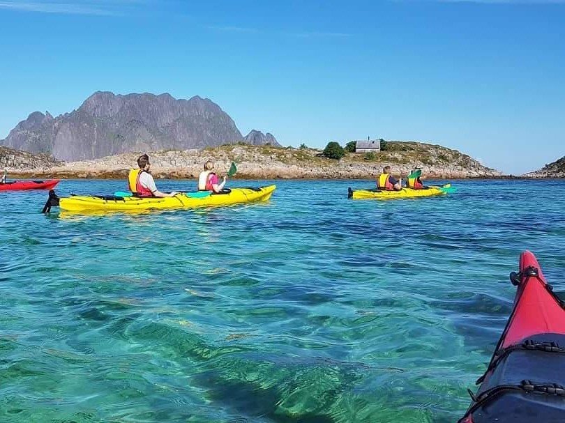 kayaking skrova